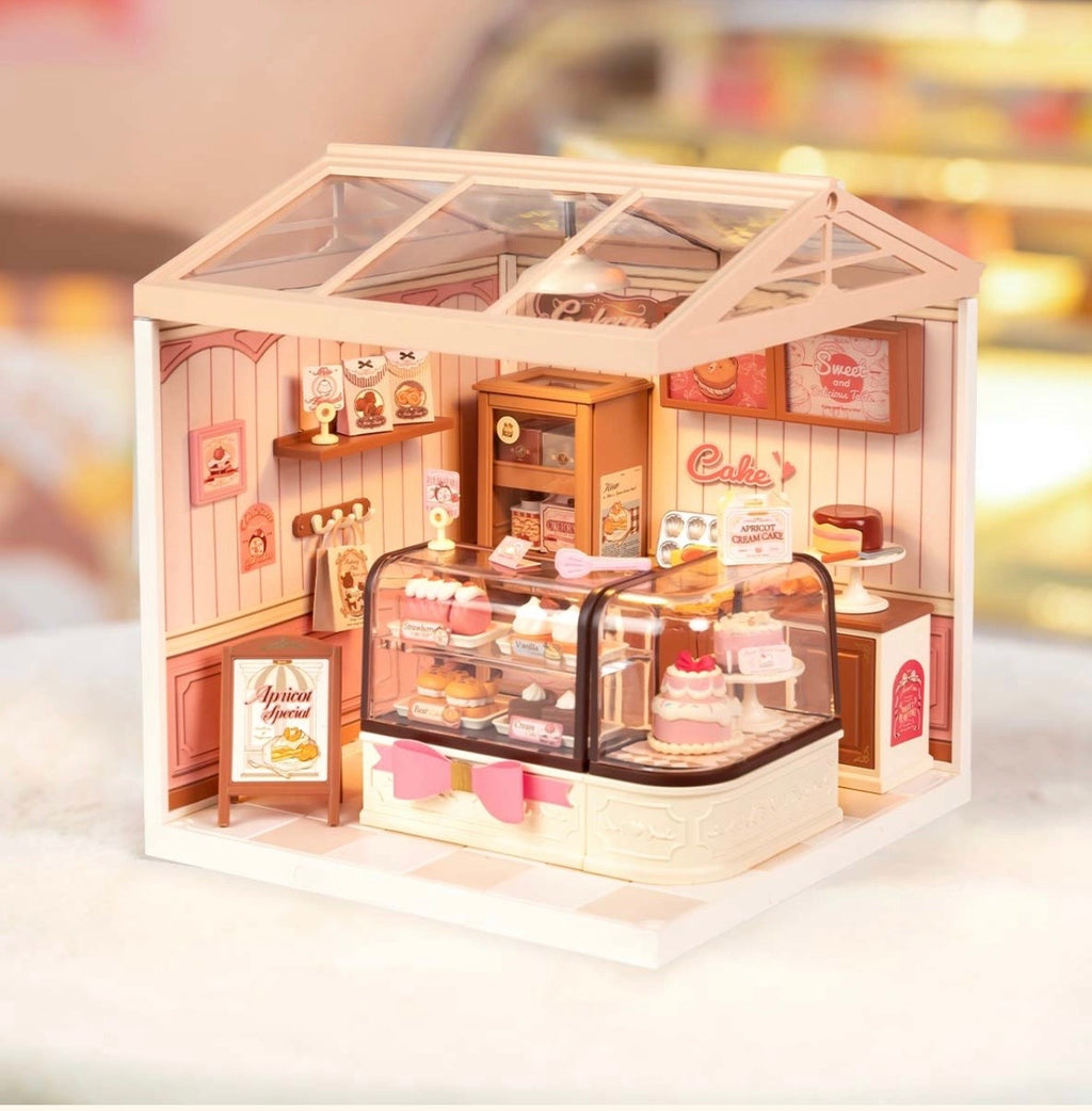 Rolife Tasty Cake Shop Super Creator Miniature House