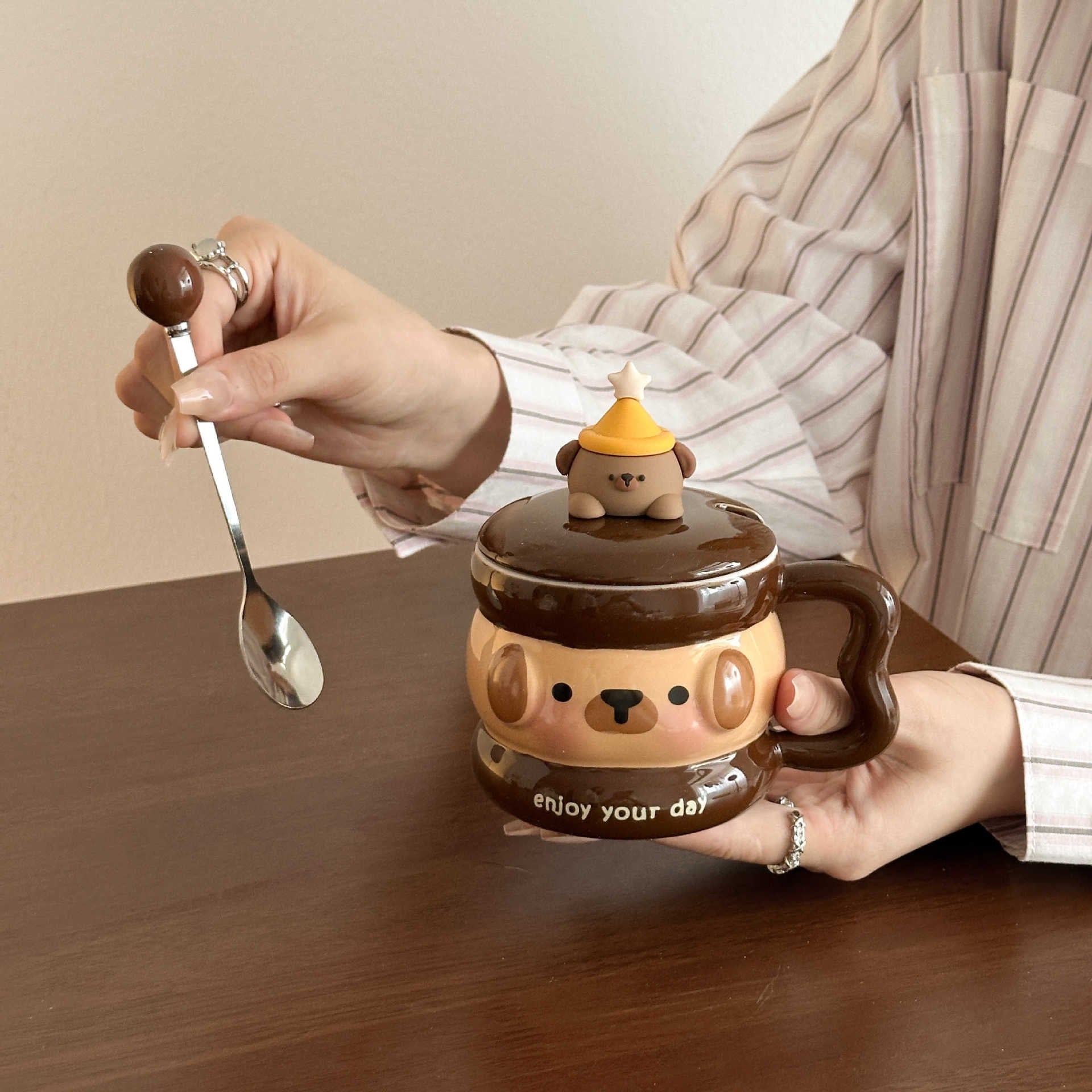 Bear-shaped mug 330ML