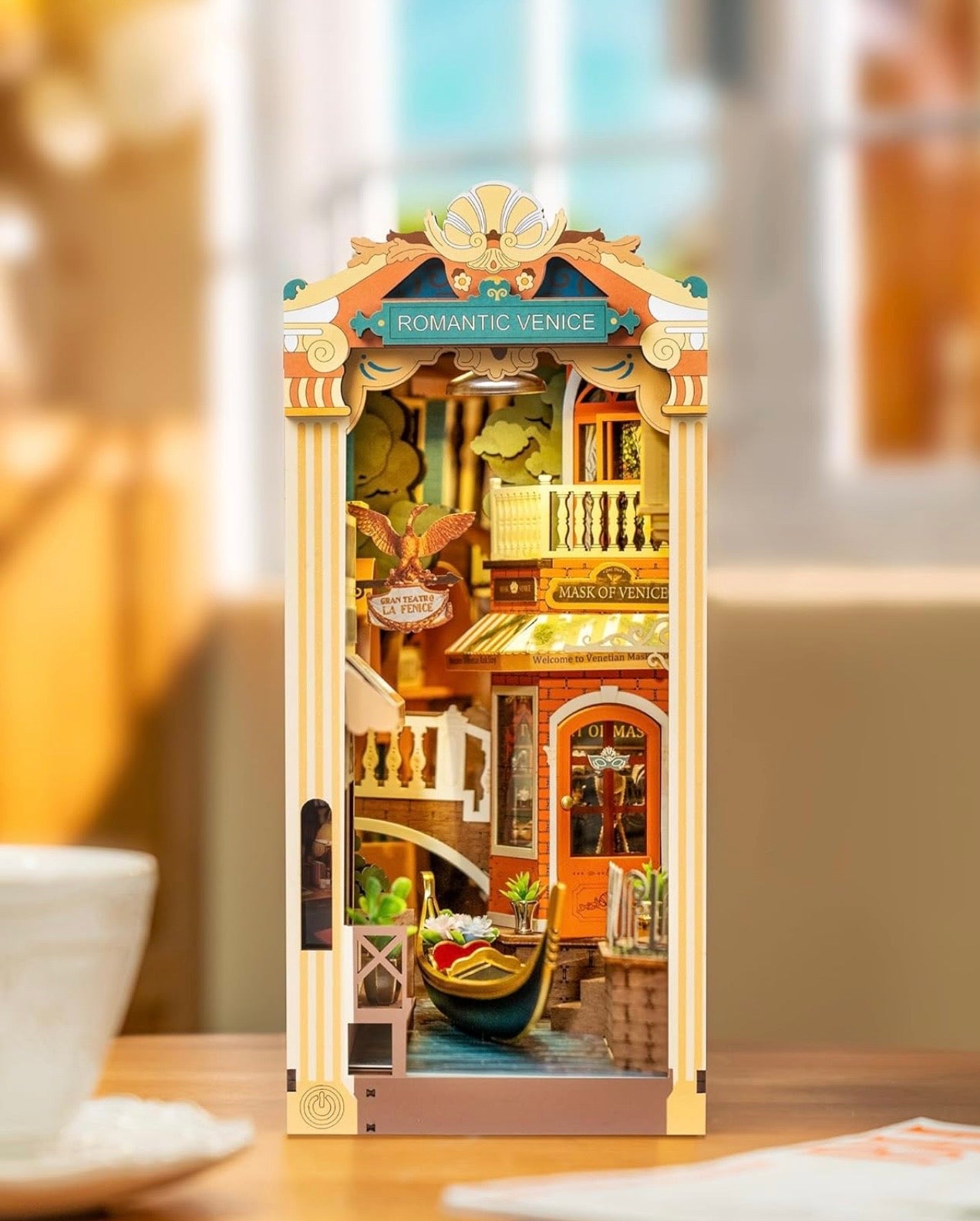 Rolife DIY Book Nook Kit Miniature 3D Wooden Puzzle Romantic Venice