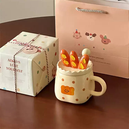 Cute bread-shaped mug