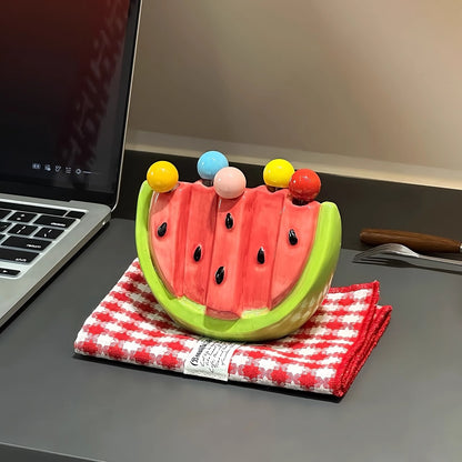 Watermelon-shaped fruit fork